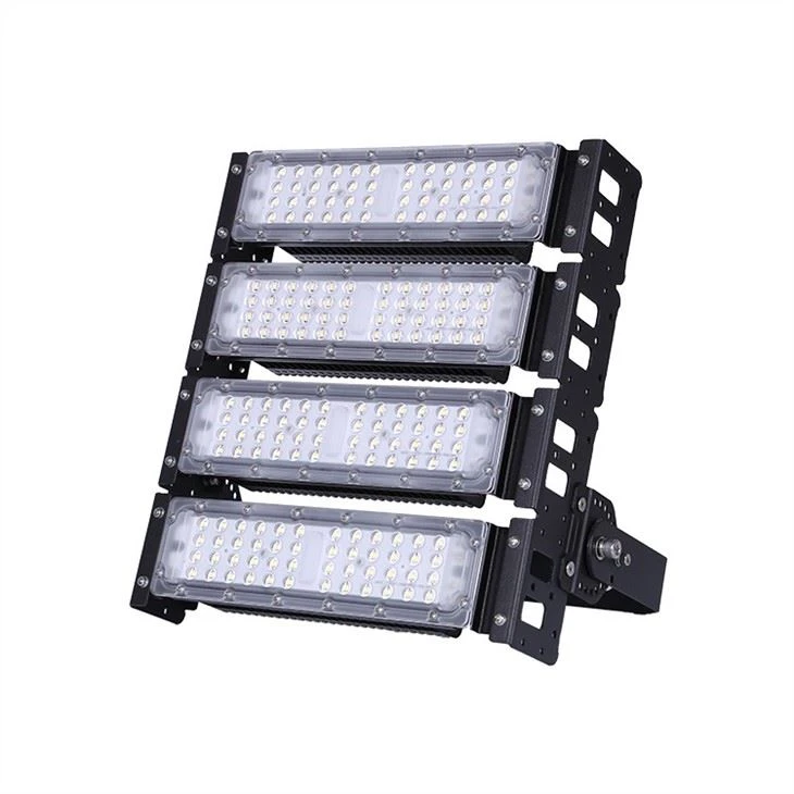 אורות LED כדורגל בתיכון