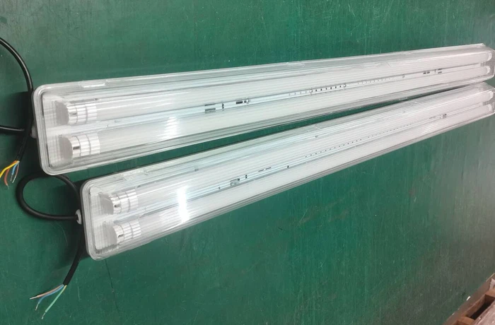 emergency LED light 1 emergency LED light 1
